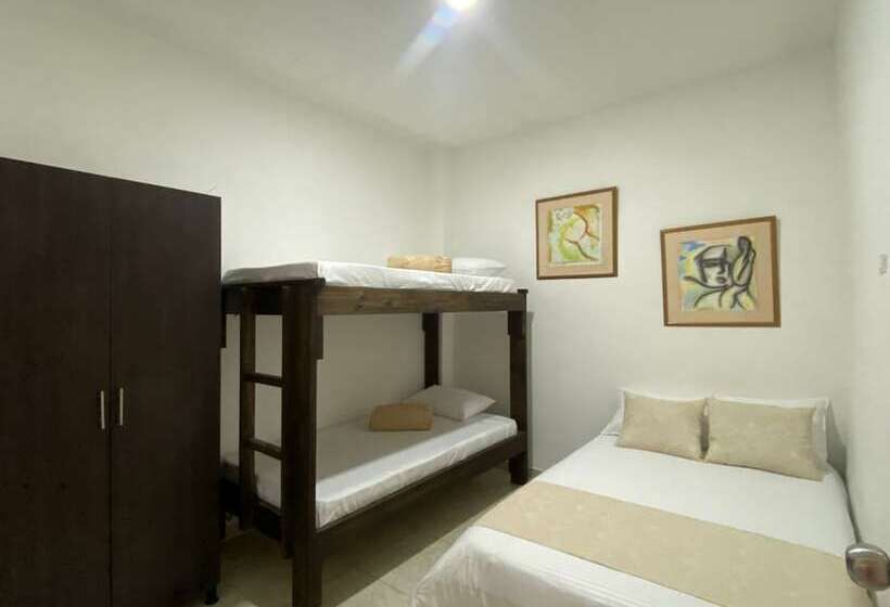 Mahalo Hostel Boutique