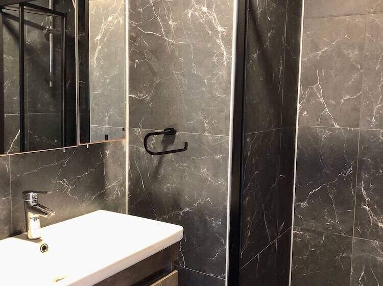 בית מלון כפרי Tangiers