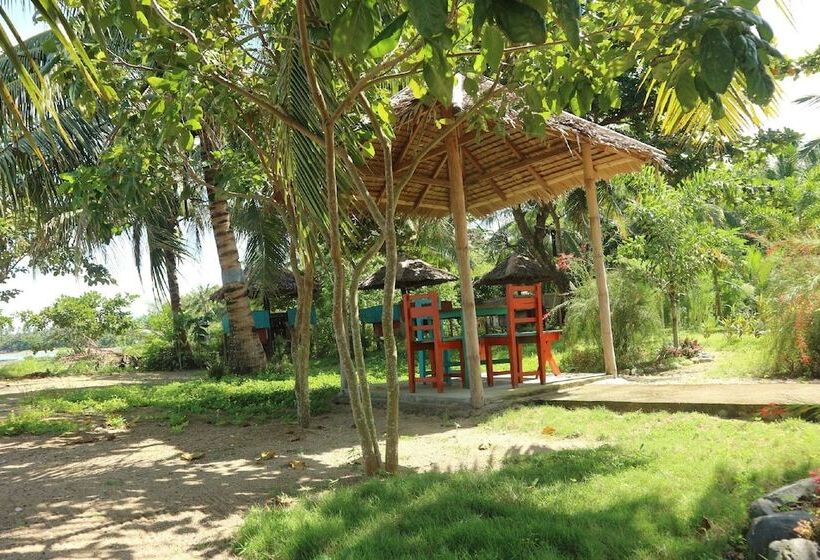 Melrose Beach Resort