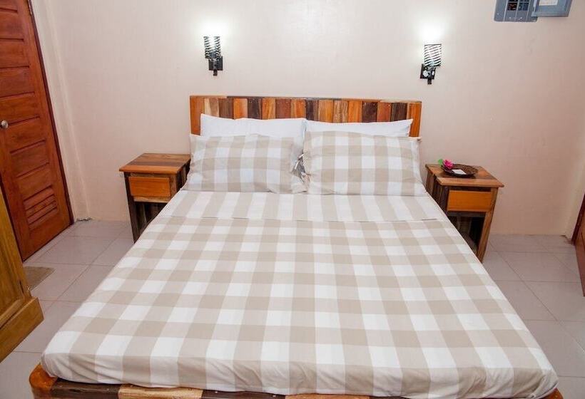 Melrose Beach Resort