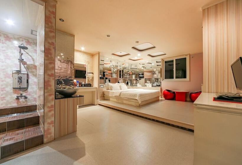 Motel Gyeongju J Boutique