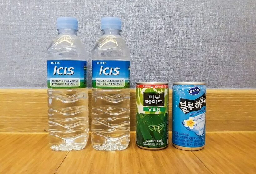 모텔 Jinju Hotel Beach