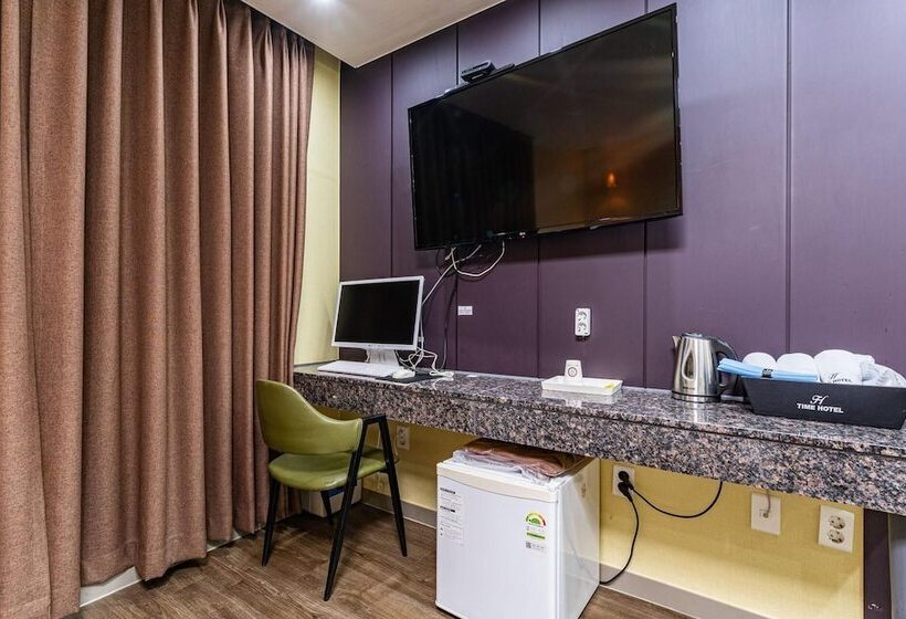 מוטל Seosan Time