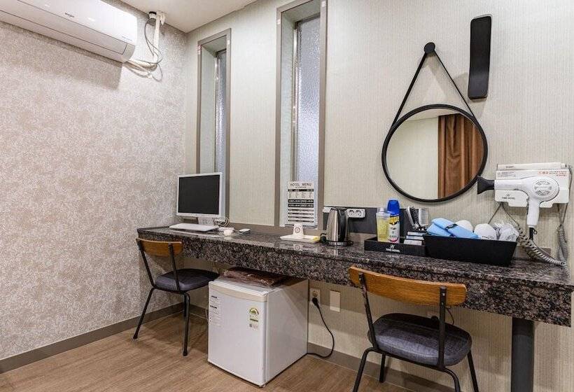 מוטל Seosan Time