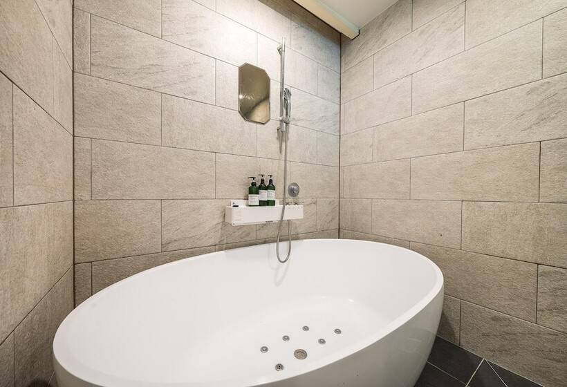 فندق على الطريق Ulsan Ilsan Hotel Mvg