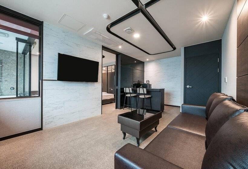 فندق على الطريق Ulsan Ilsan Hotel Mvg