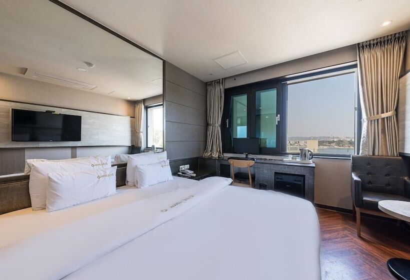 فندق على الطريق Ulsan Ilsan Hotel Mvg