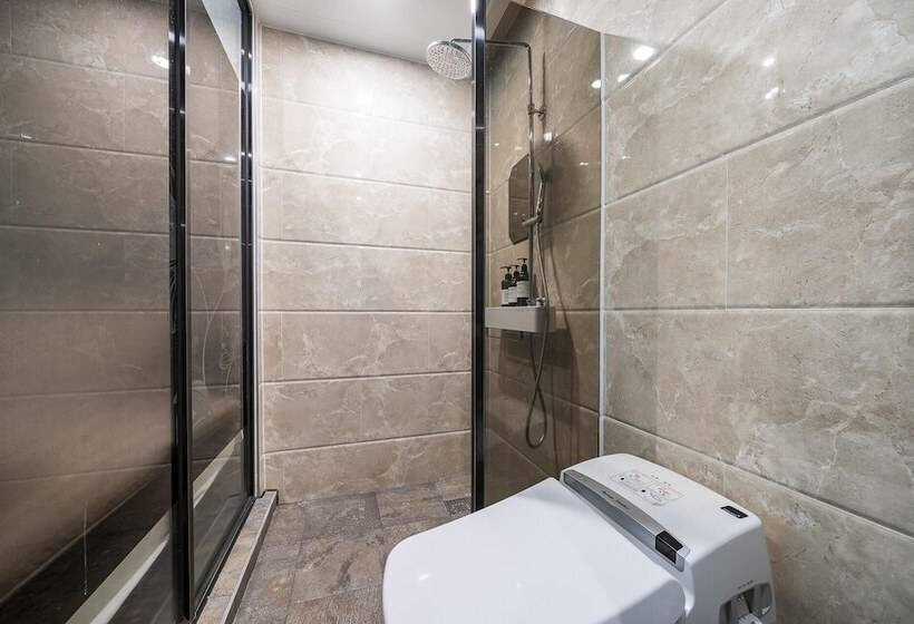 فندق على الطريق Ulsan Ilsan Hotel Mvg