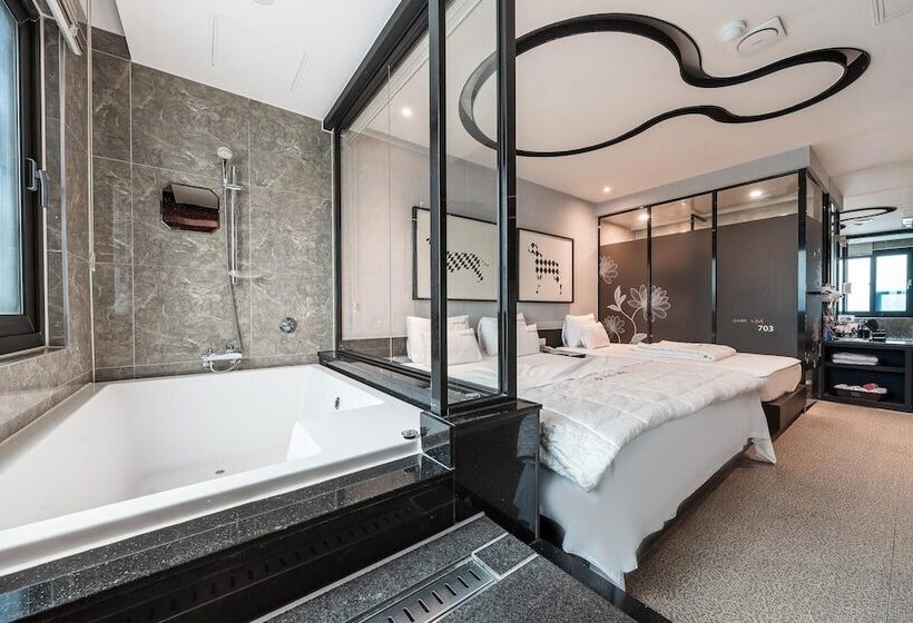 فندق على الطريق Ulsan Ilsan Hotel Mvg