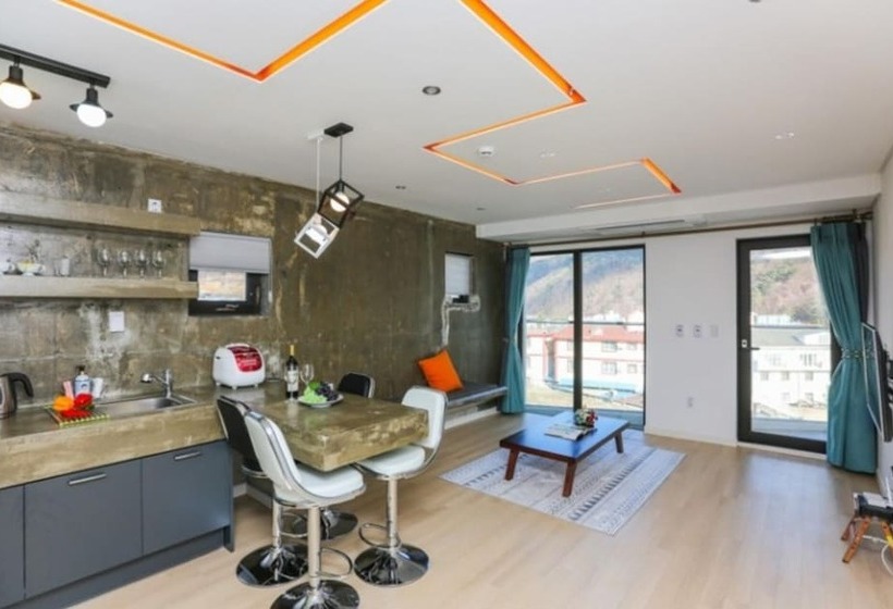 Muju Dada Pension [built In 2016]