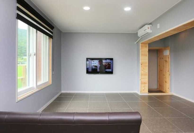 Muju Deogyusansup Pension