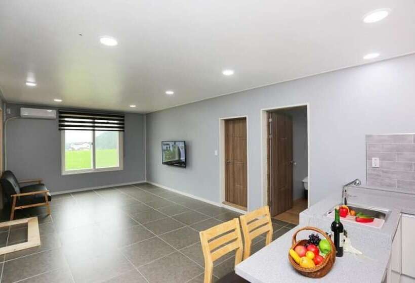 Muju Deogyusansup Pension