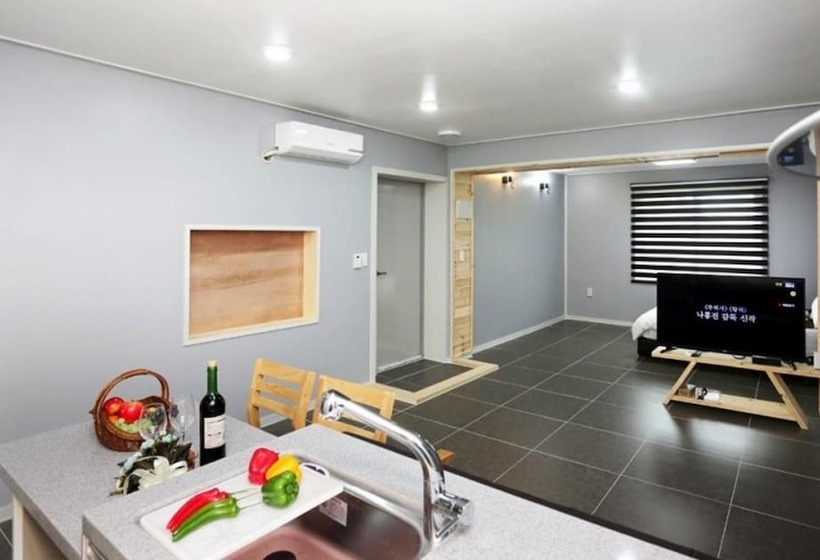 Muju Deogyusansup Pension