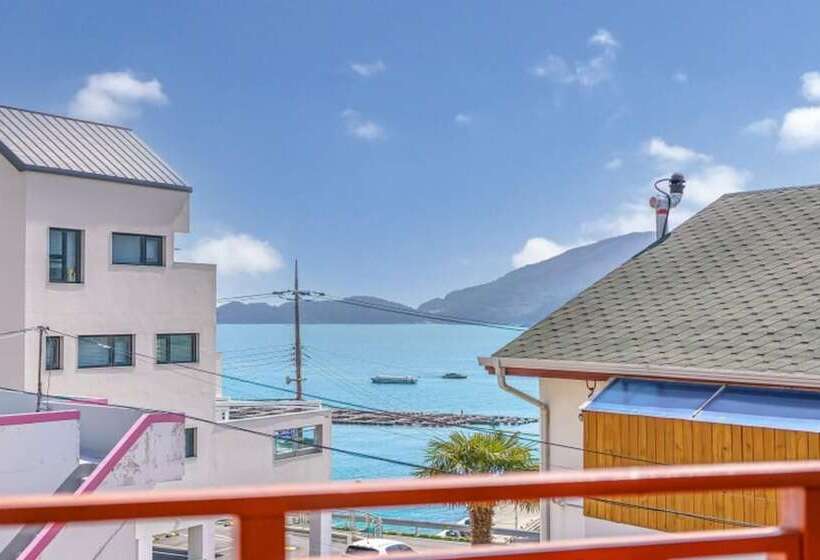 Geojedo New Happiness Pension