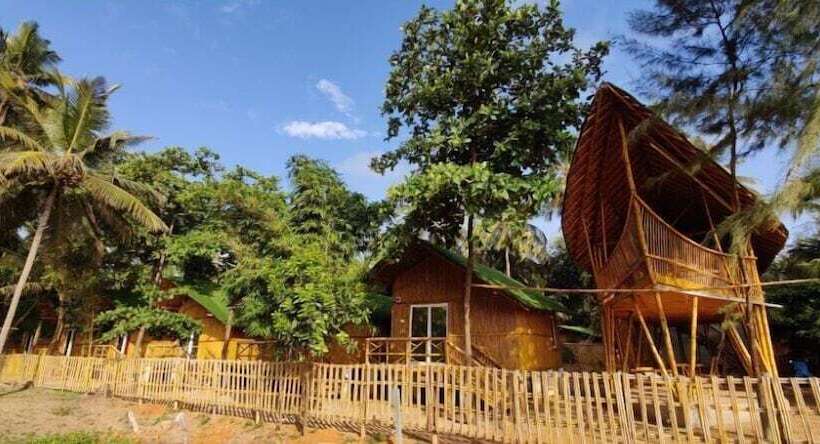 Nirvana Nature Bamboo Cottages