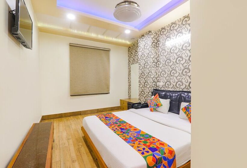 Fabhotel Shree Pushpraj