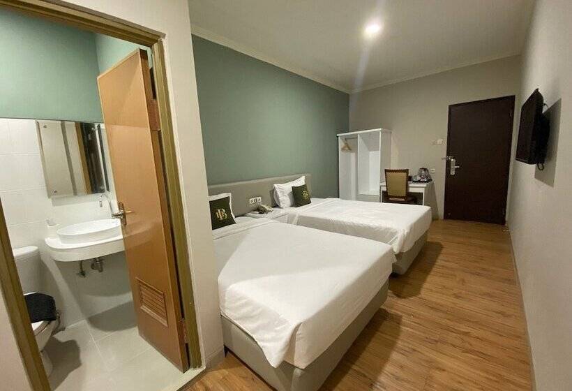 בית מלון כפרי Binong