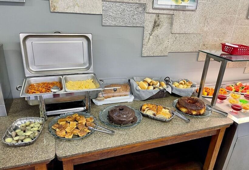 Economy 888   By Up Hotel   Próximo A Praça Da Estação E Rodoviária