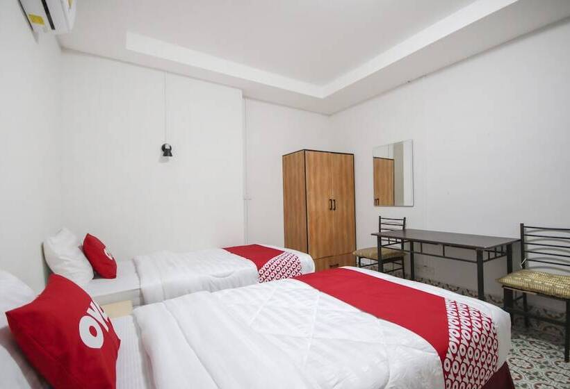 פנסיון Apinya's Place Karon By Oyo Rooms