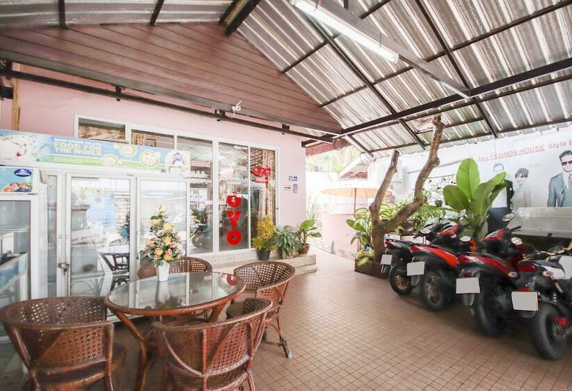 بنسيون Apinya's Place Karon By Oyo Rooms