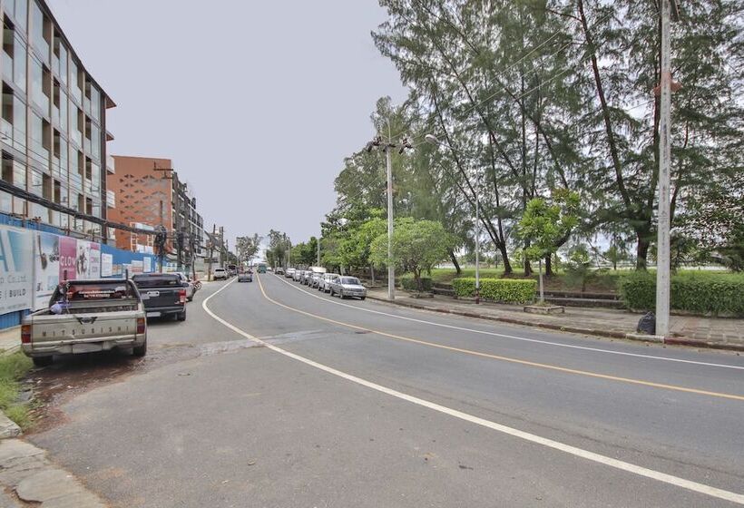 פנסיון Apinya's Place Karon By Oyo Rooms