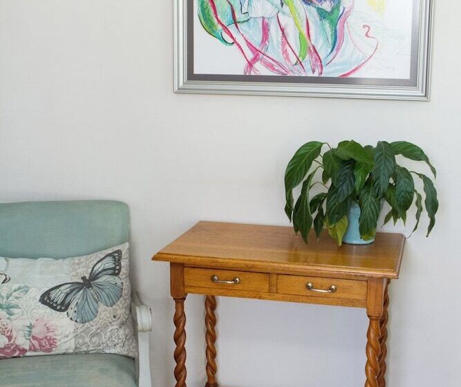 بنسيون Cherry Berry Lodge