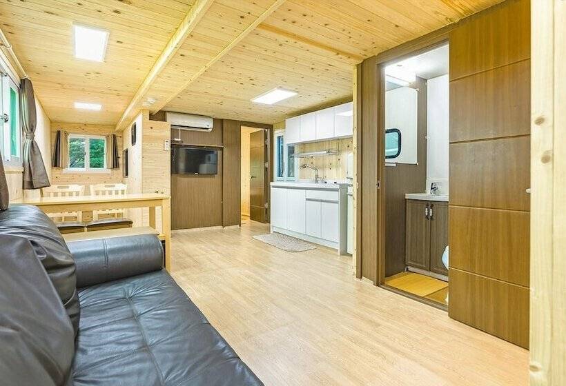 Пансион Gapeyong Donghwa Caravan