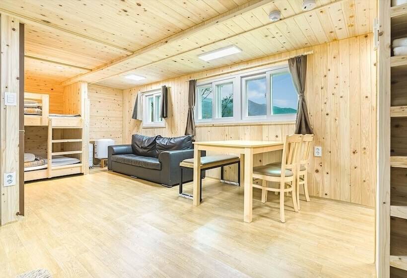 Пансион Gapeyong Donghwa Caravan