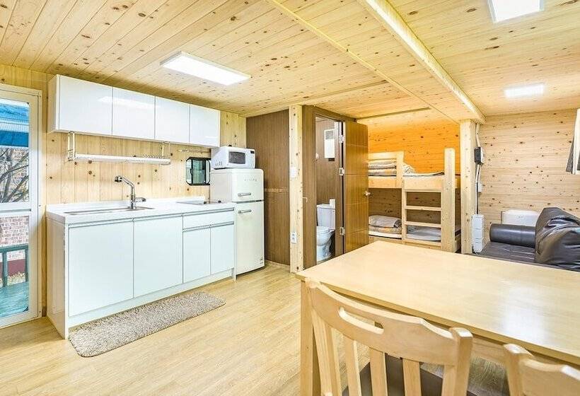 Пансион Gapeyong Donghwa Caravan