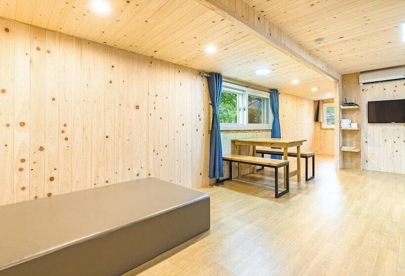 Пансион Gapeyong Donghwa Caravan