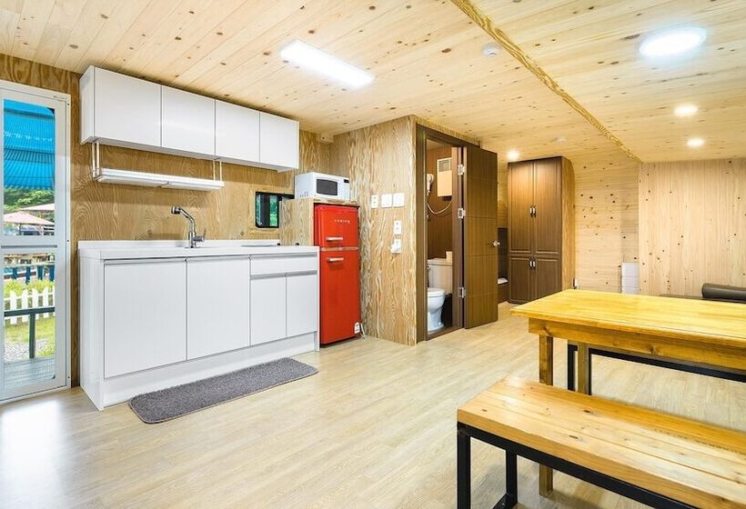 Пансион Gapeyong Donghwa Caravan