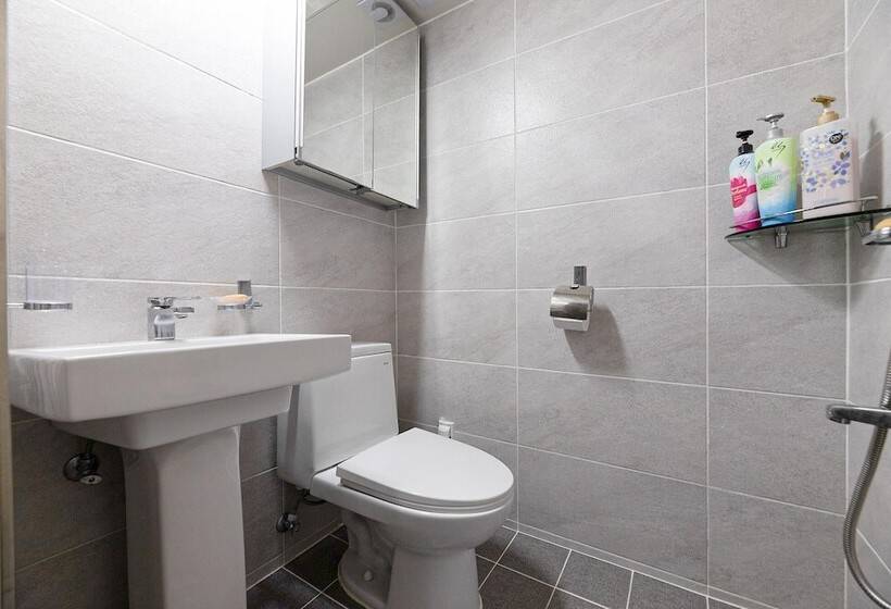 Gyeongju Gamposole Pension