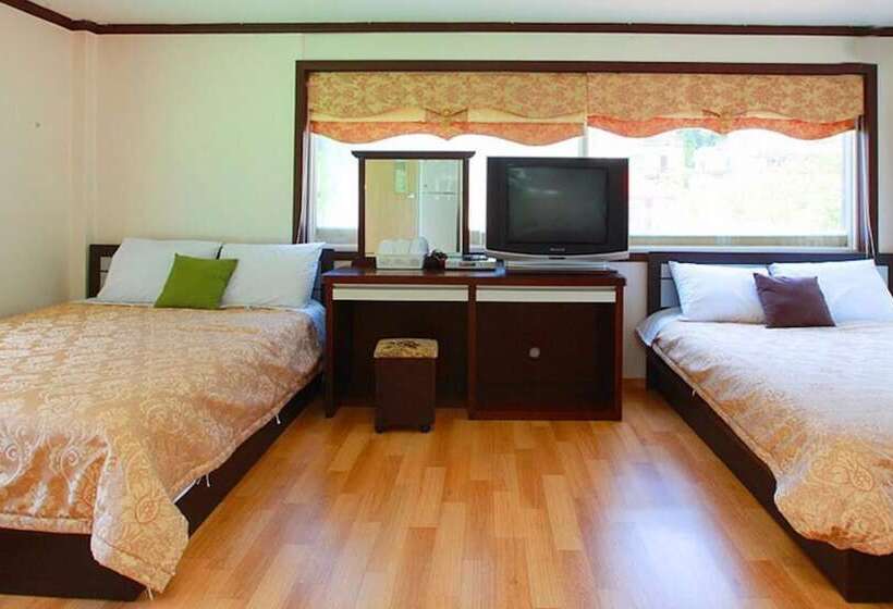 Gapyeong Valley In The Forest Pension