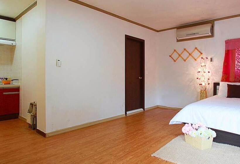 Gapyeong Valley In The Forest Pension