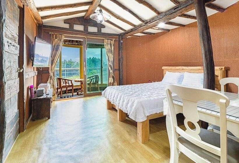 Jeju Padosoriminbak Pension