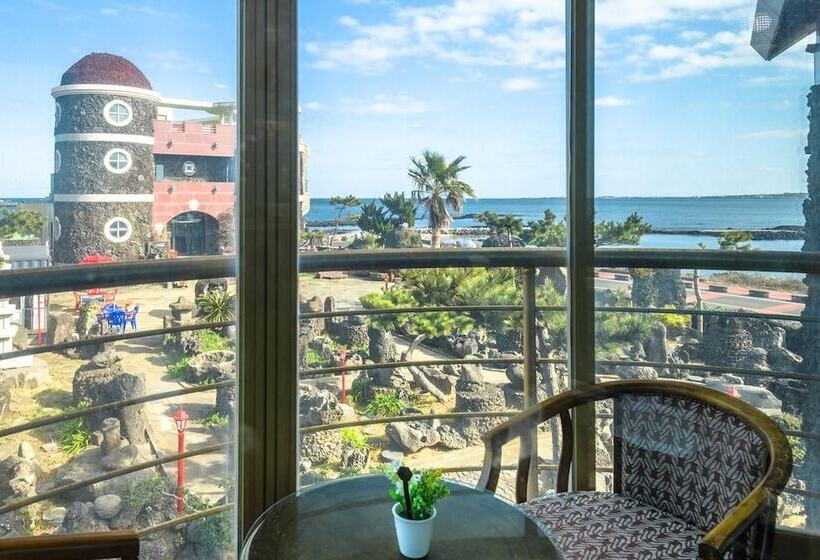 Jeju Padosoriminbak Pension