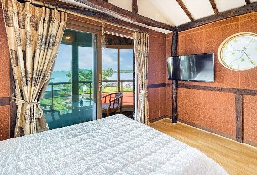 Jeju Padosoriminbak Pension