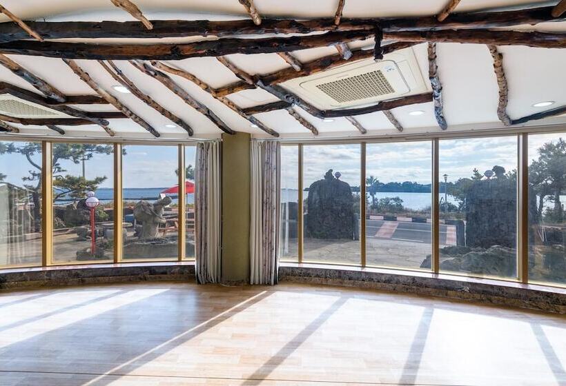 Jeju Padosoriminbak Pension