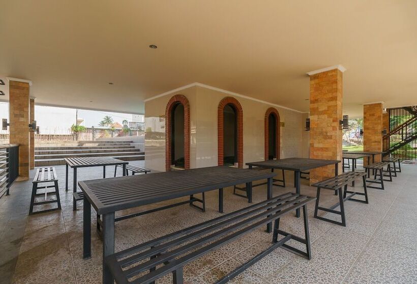 膳宿费 Reddoorz Resort Premium @ Sangkan Hurip Kuningan