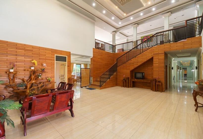 膳宿费 Reddoorz Resort Premium @ Sangkan Hurip Kuningan