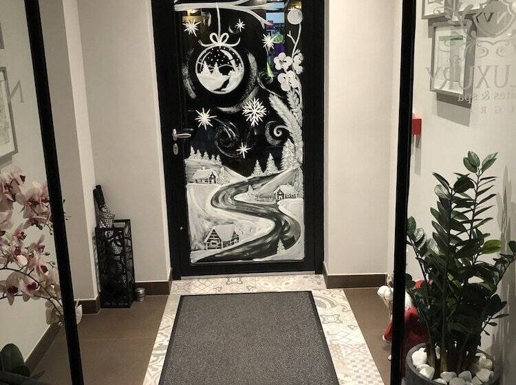 پانسیون Nv Luxury Suites & Spa