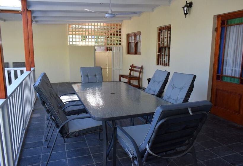 بنسيون Paul Kruger 63