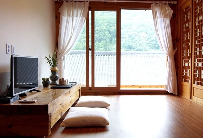 膳宿费 Pyeongchang Goryeogoong Hanok