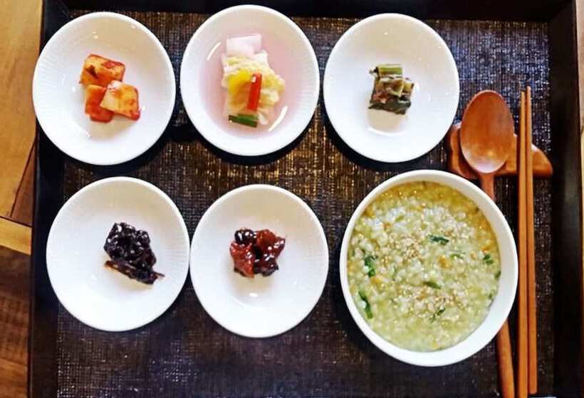 膳宿费 Pyeongchang Goryeogoong Hanok