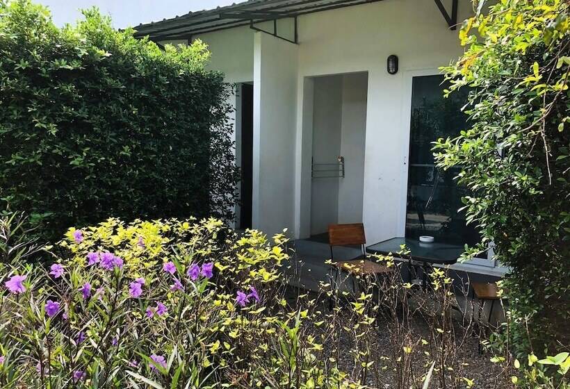 펜션 Samanta By The Sea Adults Only