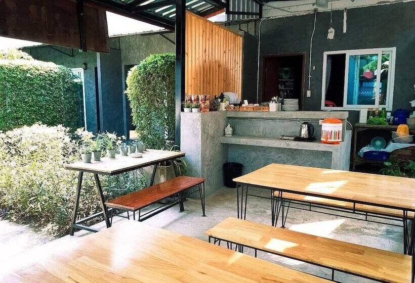 펜션 Samanta By The Sea Adults Only