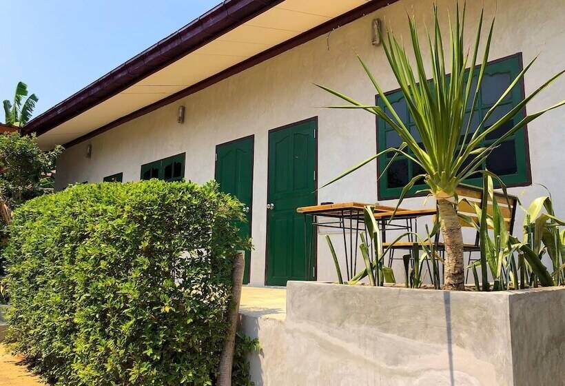 펜션 Samanta By The Sea Adults Only