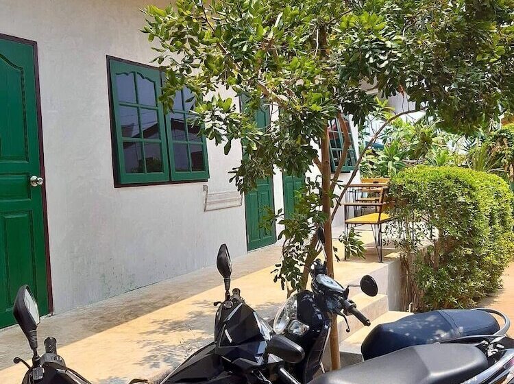 펜션 Samanta By The Sea Adults Only