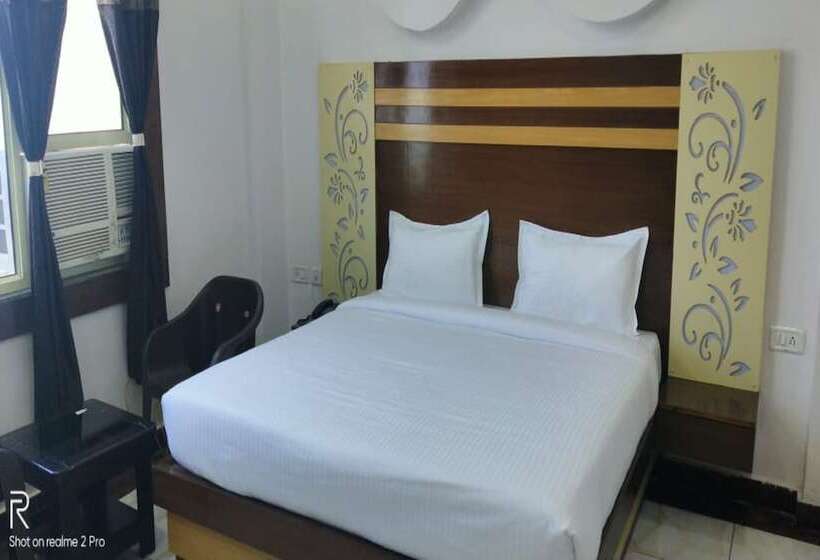 ペンション Sawera Guest House