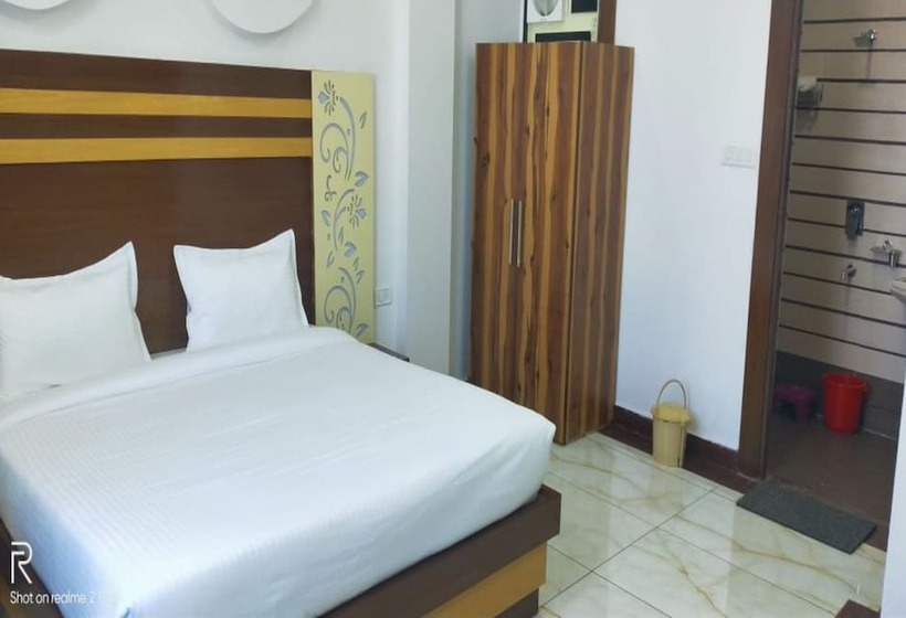 ペンション Sawera Guest House